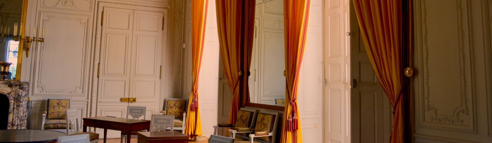 Custom Drapery Custom Curtains And Drapes Stoneside